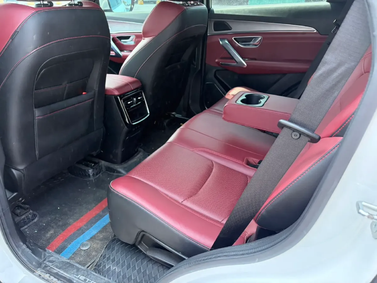 2021 Jetour X70 Plus 1.6T 197HP L4 7DCT,autocango,china used car exporter,china ev exporter,chinese used car exporter,chinese used ev exporter