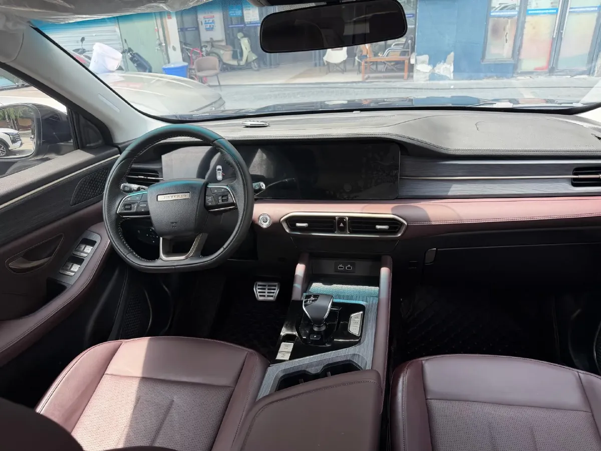 2024 Jetour X90 Plus 1.6T 197HP L4 7DCT,autocango,china used car exporter,china ev exporter,chinese used car exporter,chinese used ev exporter