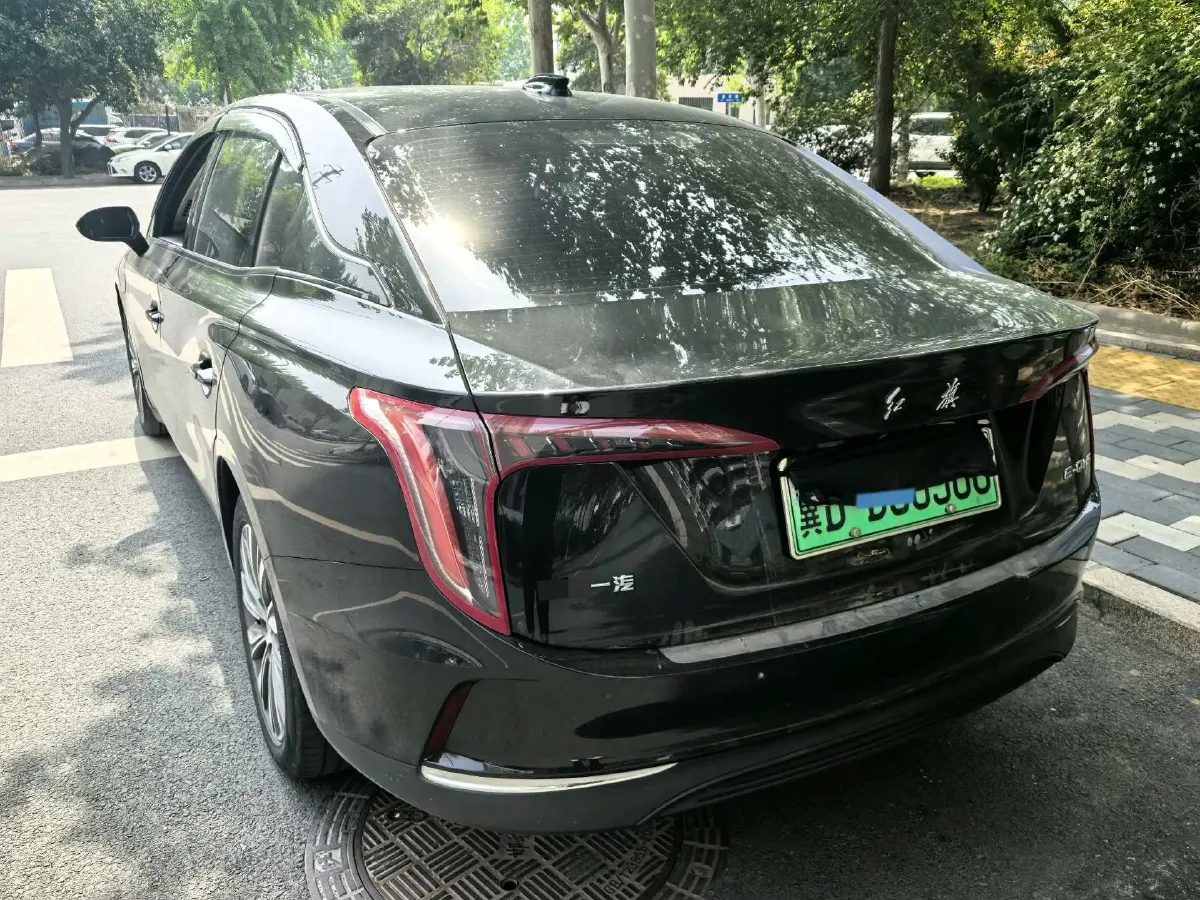 2022 HongQi E-QM5 BEV 54KWH,autocango,china used car exporter,china ev exporter,chinese used car exporter,chinese used ev exporter