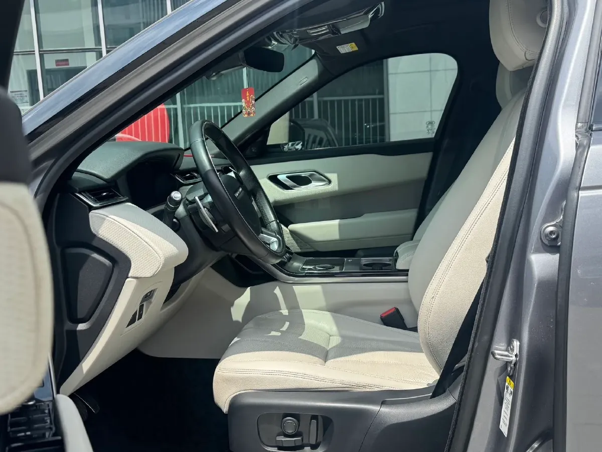 2020 Land Rover Range Rover Velar 2.0T 250HP L4 8AT,autocango,china used car exporter,china ev exporter,chinese used car exporter,chinese used ev exporter