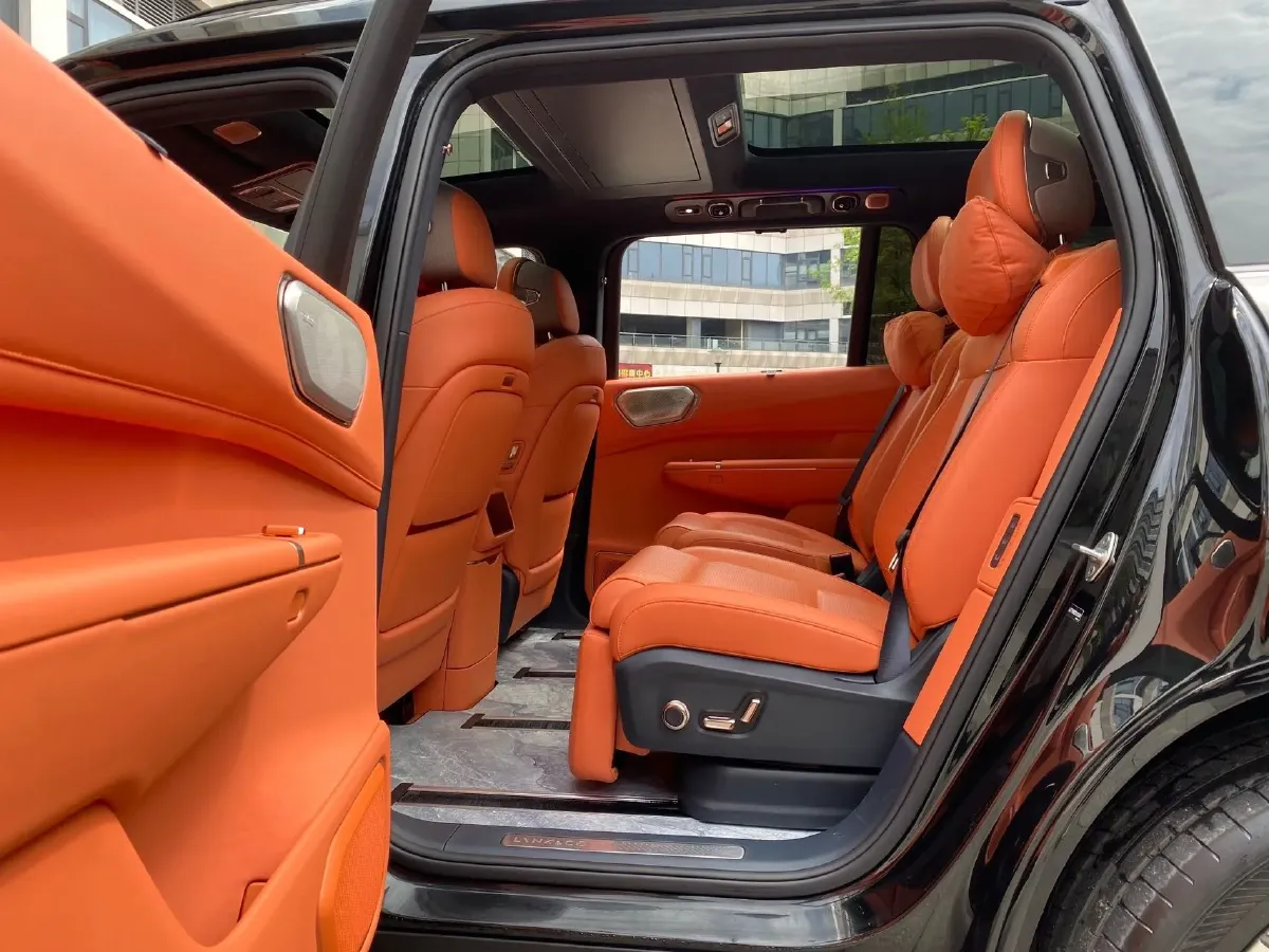 2025 LYNK&CO 900 1.5T 190HP L4 3DHT PHEV 43.3KWH,autocango,china used car exporter,china ev exporter,chinese used car exporter,chinese used ev exporter