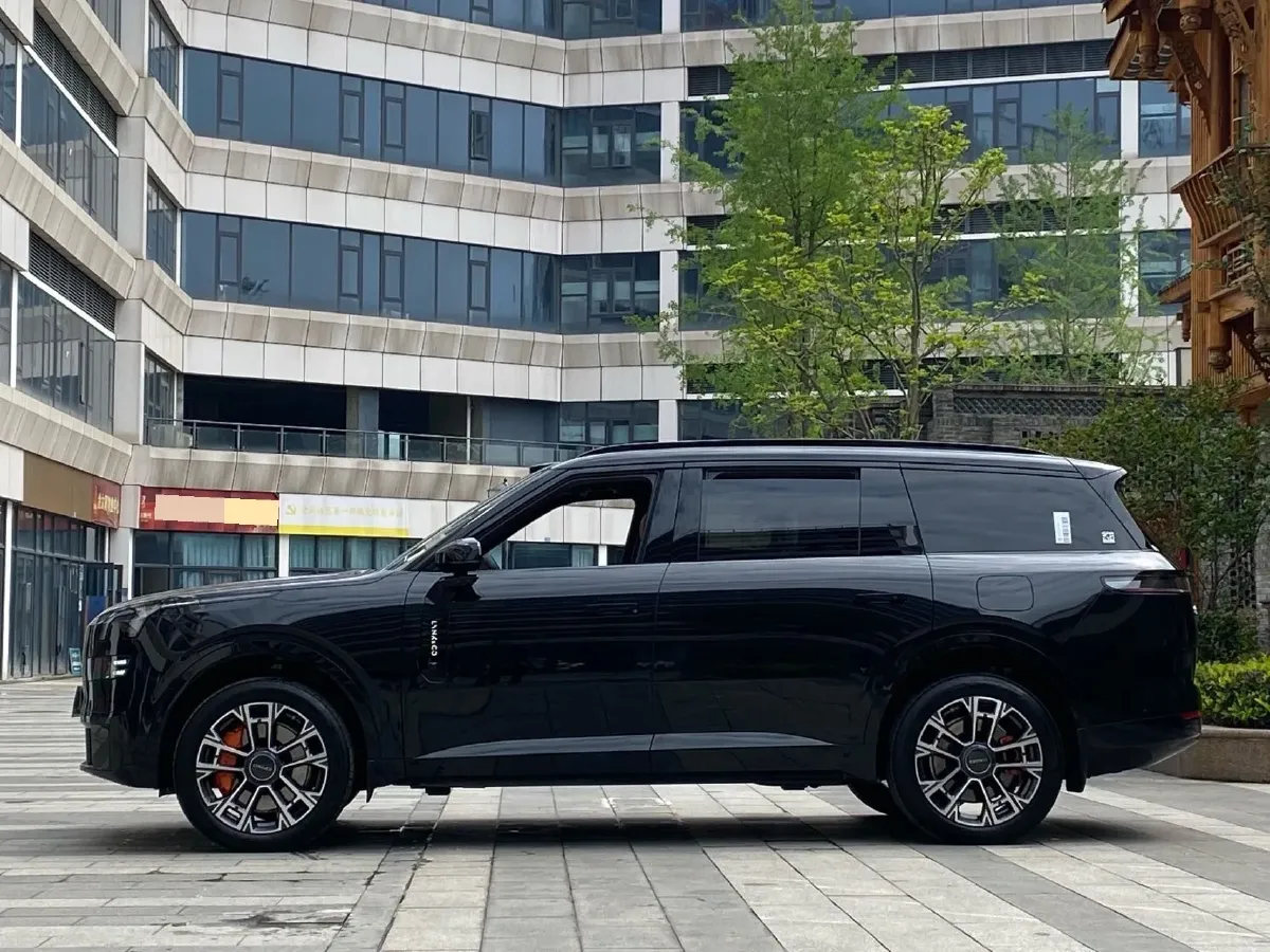 2025 LYNK&CO 900 1.5T 190HP L4 3DHT PHEV 43.3KWH,autocango,china used car exporter,china ev exporter,chinese used car exporter,chinese used ev exporter