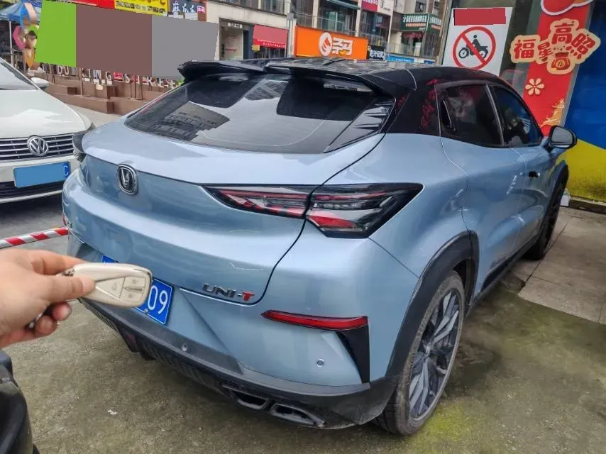2022 ChangAn UNI-T 2.0T 233HP L4 8AT,autocango,china used car exporter,china ev exporter,chinese used car exporter,chinese used ev exporter