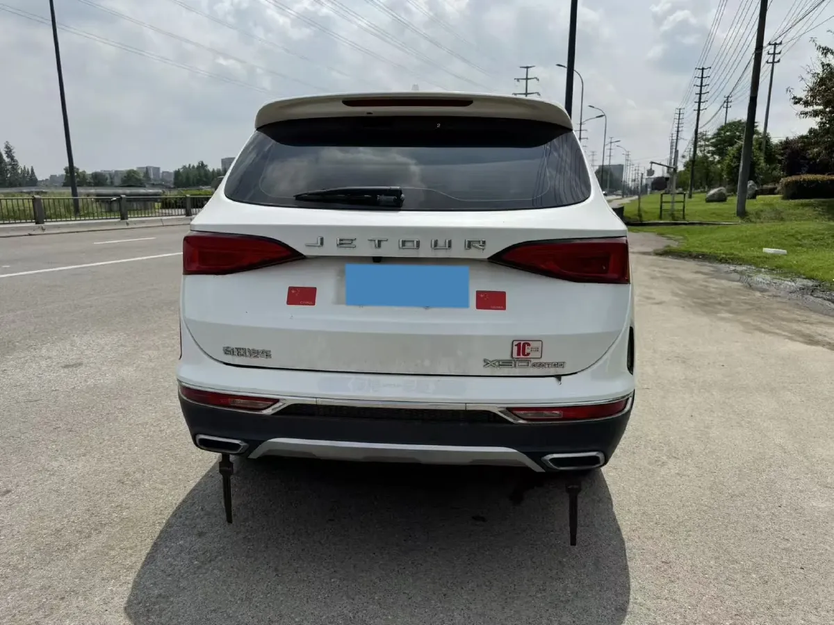 2020 Jetour X90 1.6T 197HP L4 7DCT,autocango,china used car exporter,china ev exporter,chinese used car exporter,chinese used ev exporter
