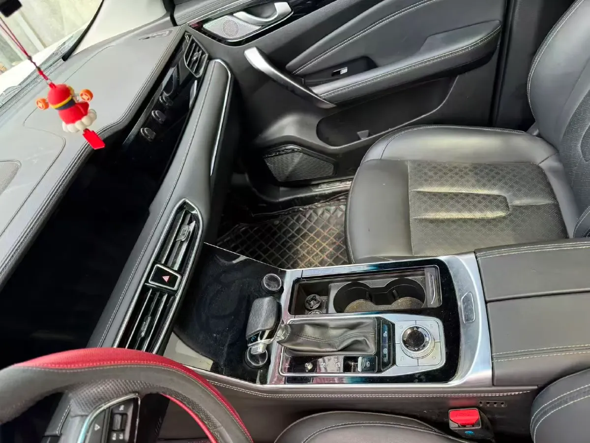 2020 Jetour X90 1.6T 197HP L4 7DCT,autocango,china used car exporter,china ev exporter,chinese used car exporter,chinese used ev exporter