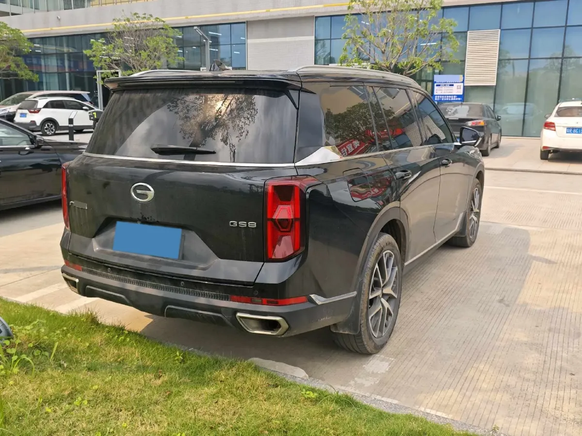 2022 GAC Trumpchi GS8 2.0T 252HP L4 8AT,autocango,china used car exporter,china ev exporter,chinese used car exporter,chinese used ev exporter