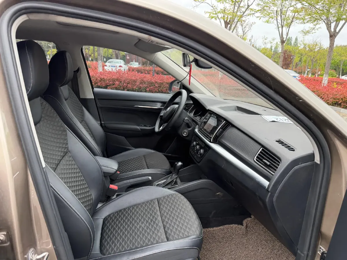 2018 Volkswagen Lavida 1.2T 116HP L4 7DCT,autocango,china used car exporter,china ev exporter,chinese used car exporter,chinese used ev exporter