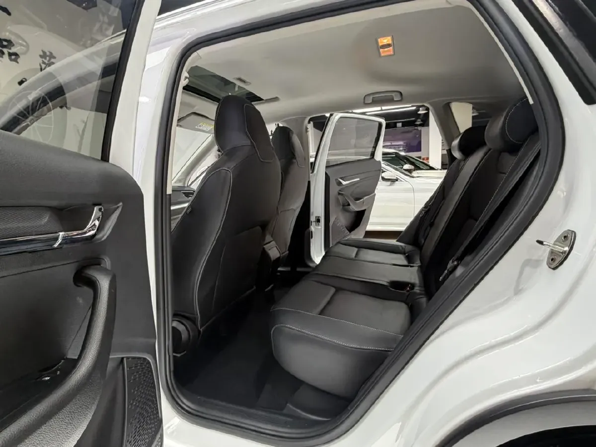 2023 Skoda Kamiq 1.5L 112HP L4 6AT,autocango,china used car exporter,china ev exporter,chinese used car exporter,chinese used ev exporter