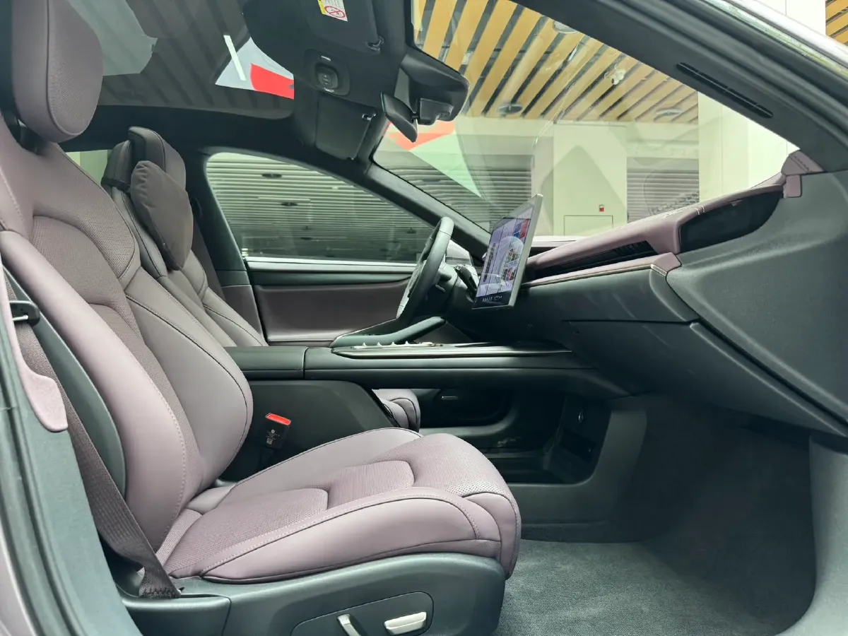 2024 MI SU7 BEV 101KWH,autocango,china used car exporter,china ev exporter,chinese used car exporter,chinese used ev exporter