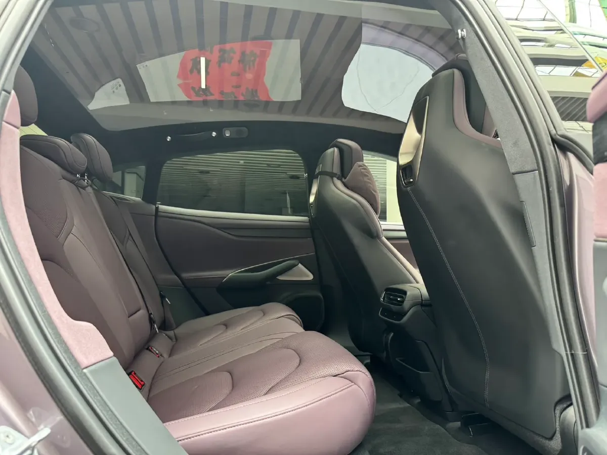 2024 MI SU7 BEV 101KWH,autocango,china used car exporter,china ev exporter,chinese used car exporter,chinese used ev exporter