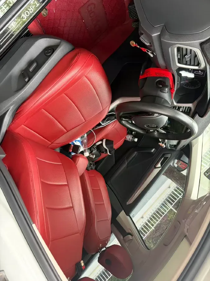 2022 Volkswagen T-Roc 1.4T 150HP L4 7DCT,autocango,china used car exporter,china ev exporter,chinese used car exporter,chinese used ev exporter