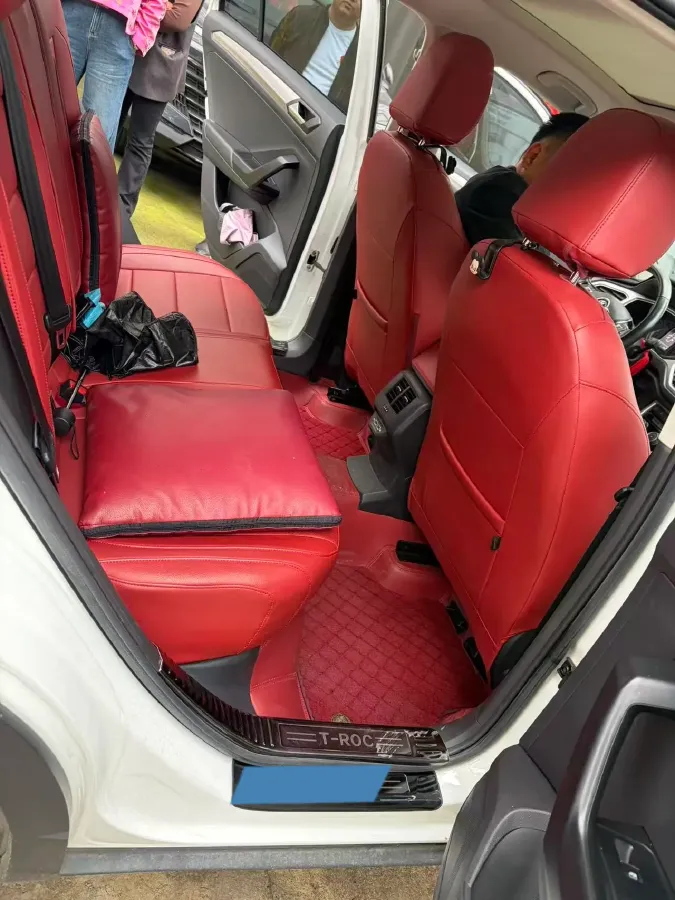 2022 Volkswagen T-Roc 1.4T 150HP L4 7DCT,autocango,china used car exporter,china ev exporter,chinese used car exporter,chinese used ev exporter