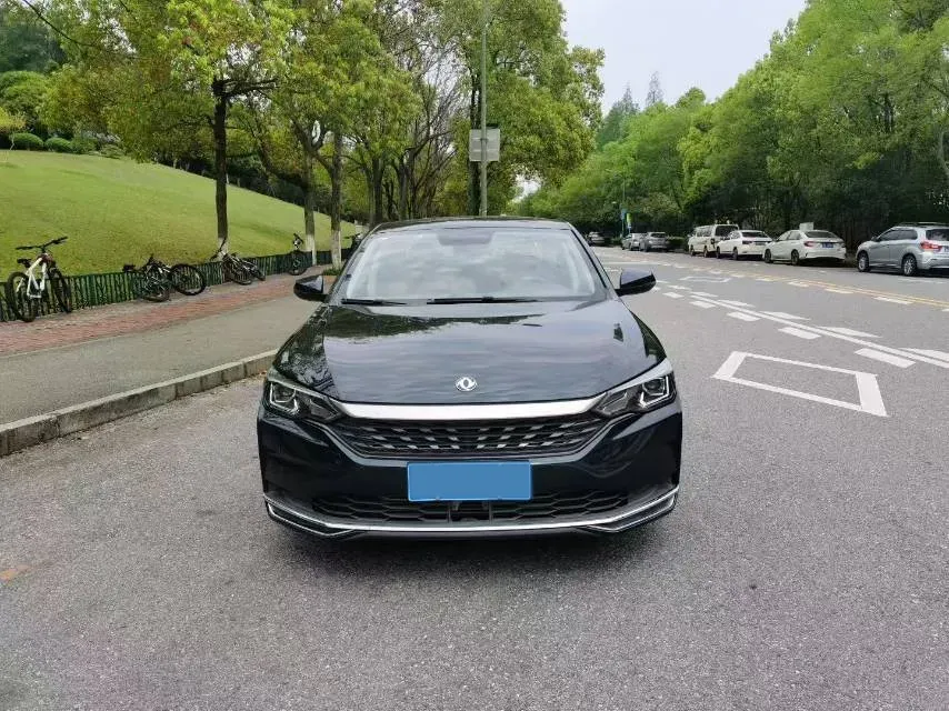 2021 DongFeng Aeolus YiXuan MAX 1.5T 190HP L4 7DCT,autocango,china used car exporter,china ev exporter,chinese used car exporter,chinese used ev exporter