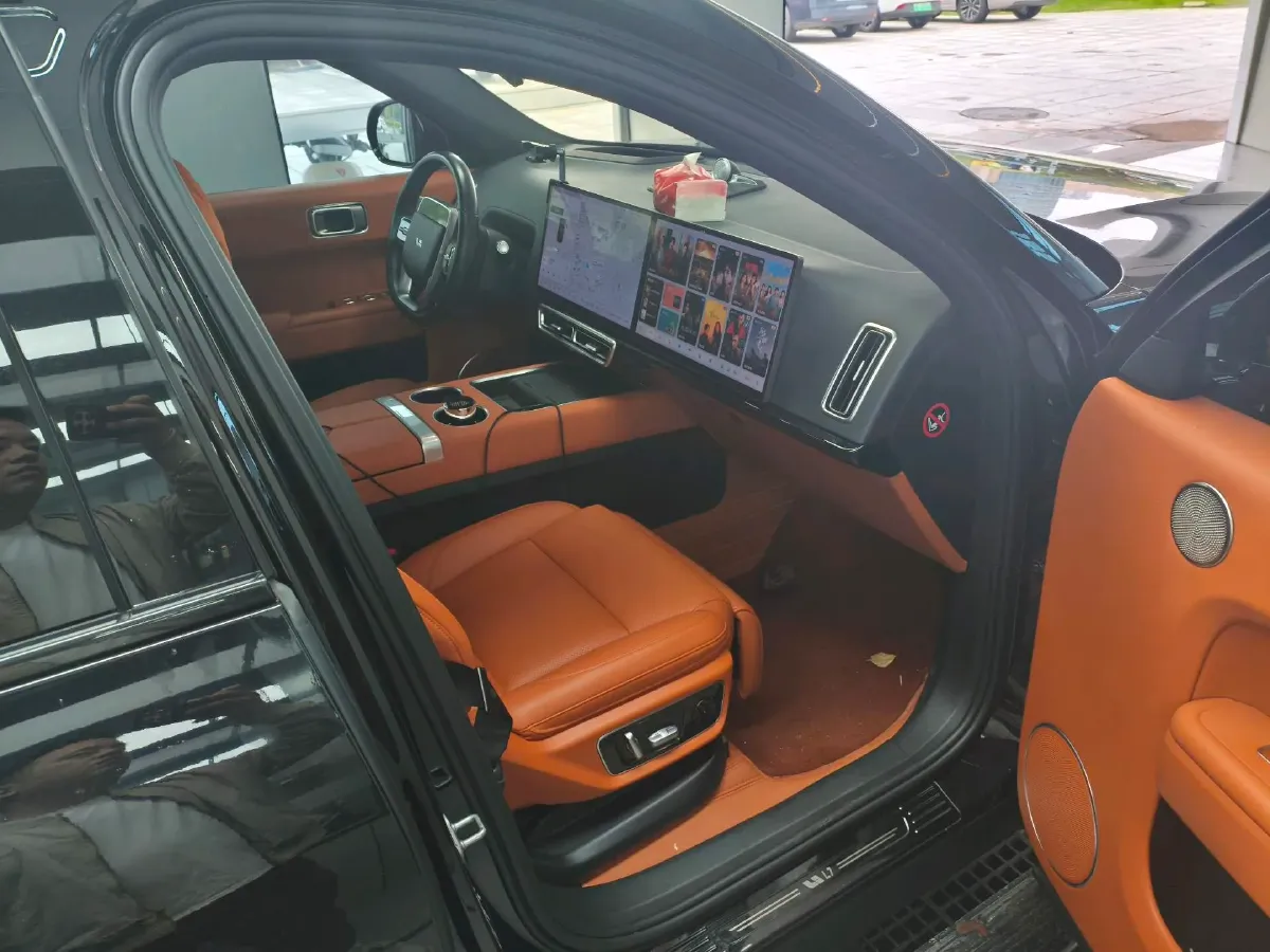 2023 Li L7 Range Extended 154HP REEV 40.9KWH,autocango,china used car exporter,china ev exporter,chinese used car exporter,chinese used ev exporter