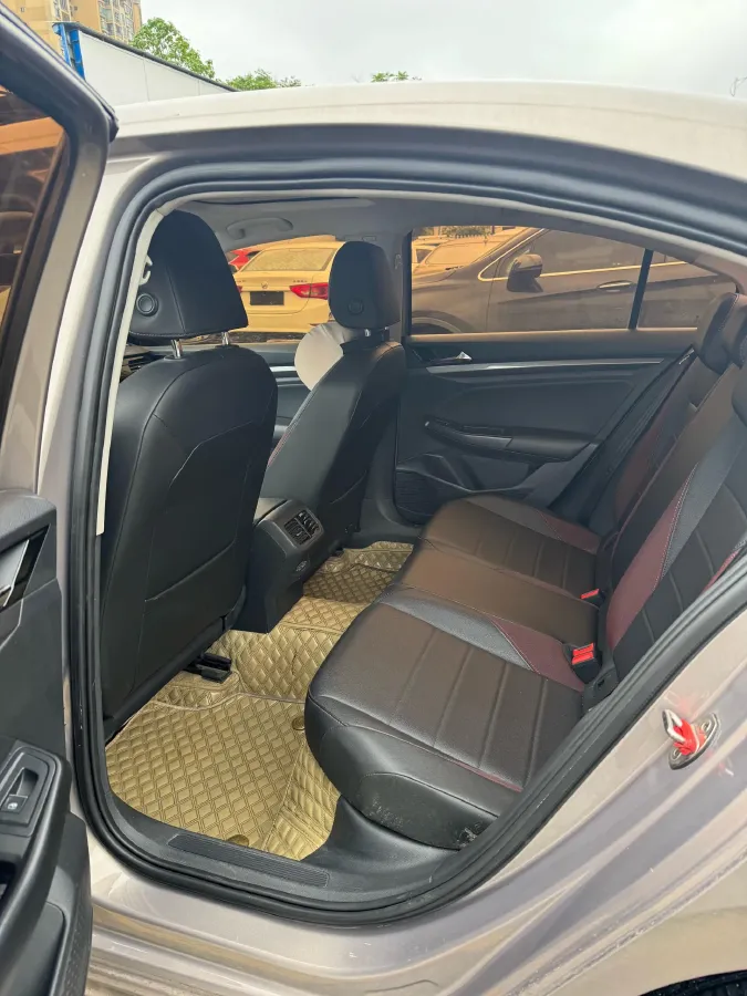 2020 Volkswagen Bora 1.5L 113HP L4 6AT,autocango,china used car exporter,china ev exporter,chinese used car exporter,chinese used ev exporter