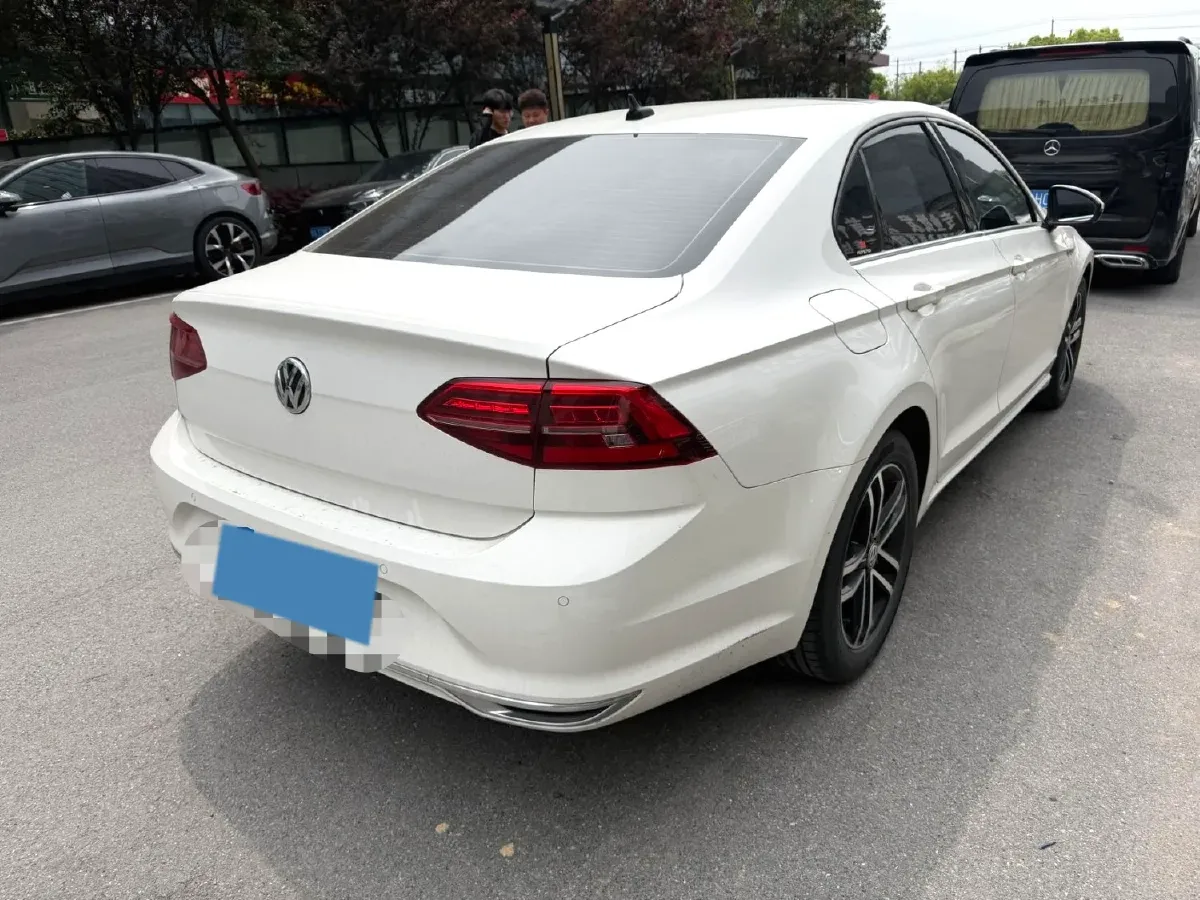 2021 Volkswagen Lamando 1.4T 150HP L4 7DCT,autocango,china used car exporter,china ev exporter,chinese used car exporter,chinese used ev exporter