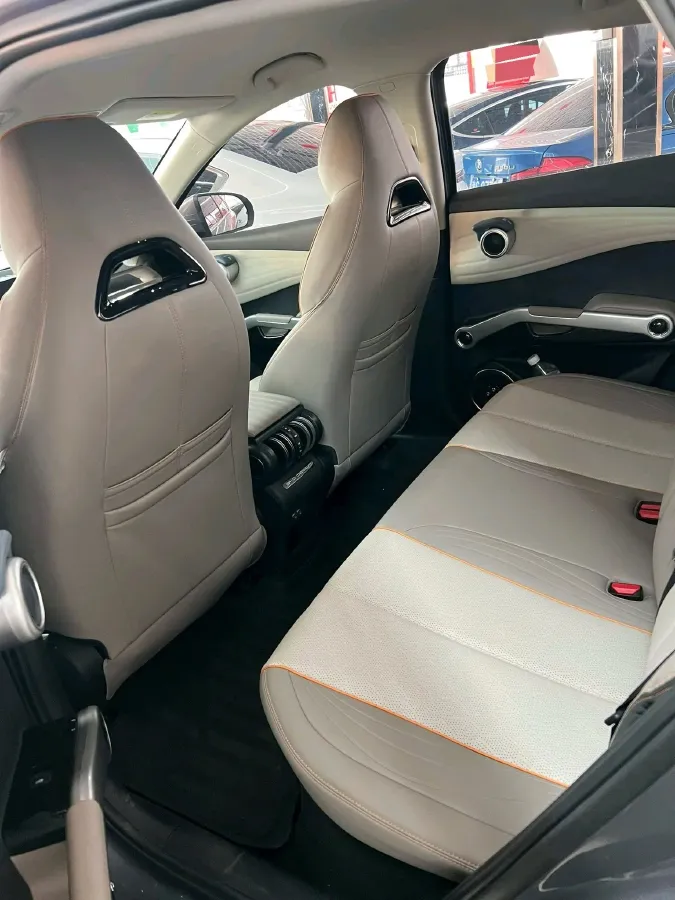 2022 Hycan Z03 BEV 64.23KWH,autocango,china used car exporter,china ev exporter,chinese used car exporter,chinese used ev exporter