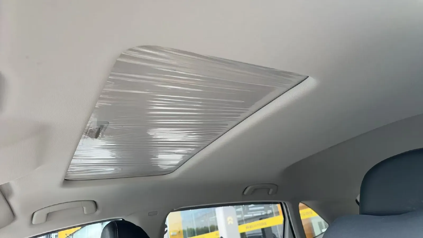 2022 Skoda Kamiq 1.5L 112HP L4 6AT,autocango,china used car exporter,china ev exporter,chinese used car exporter,chinese used ev exporter