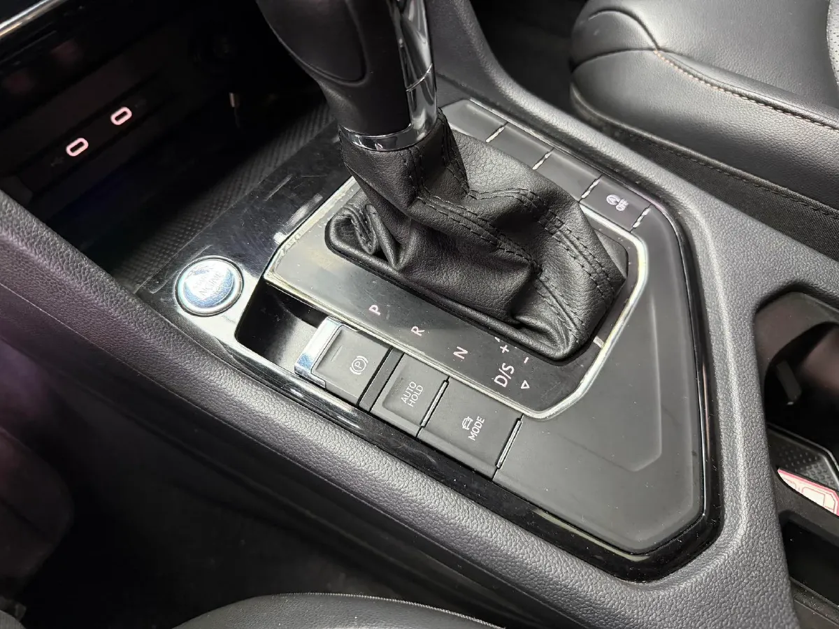 2022 Volkswagen Tharu 1.4T 150HP L4 7DCT,autocango,china used car exporter,china ev exporter,chinese used car exporter,chinese used ev exporter