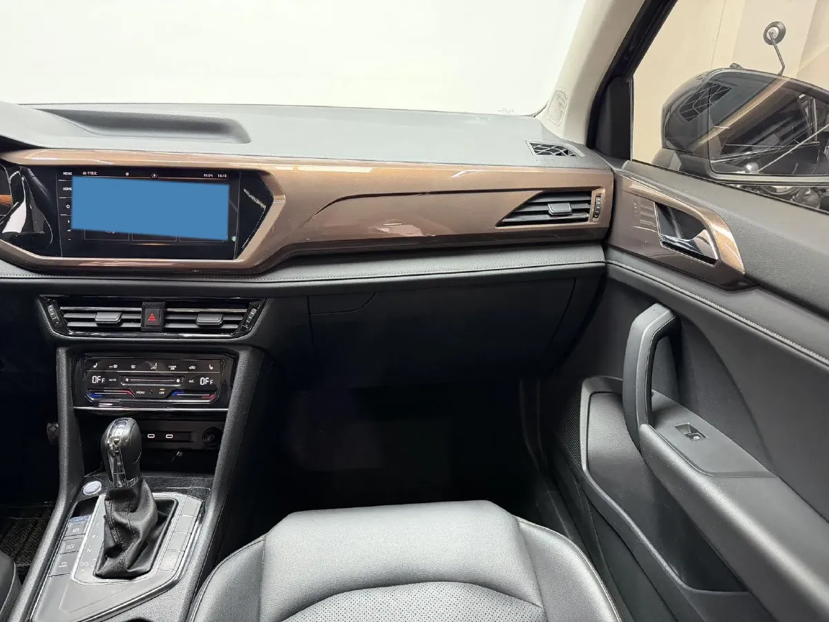 2022 Volkswagen Tharu 1.4T 150HP L4 7DCT,autocango,china used car exporter,china ev exporter,chinese used car exporter,chinese used ev exporter