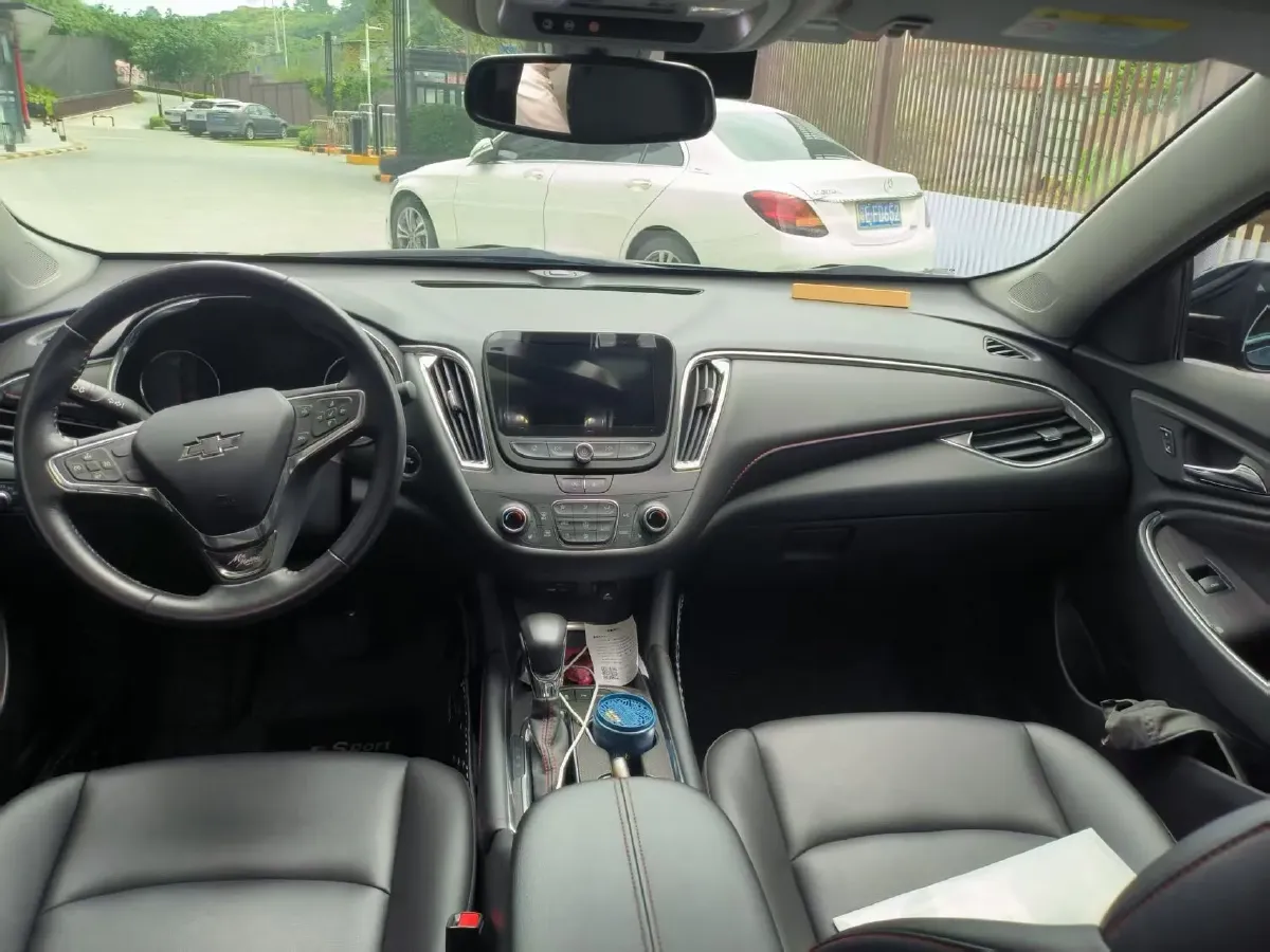 2021 Chevrolet Malibu XL 2.0T 237HP L4 9AT,autocango,china used car exporter,china ev exporter,chinese used car exporter,chinese used ev exporter