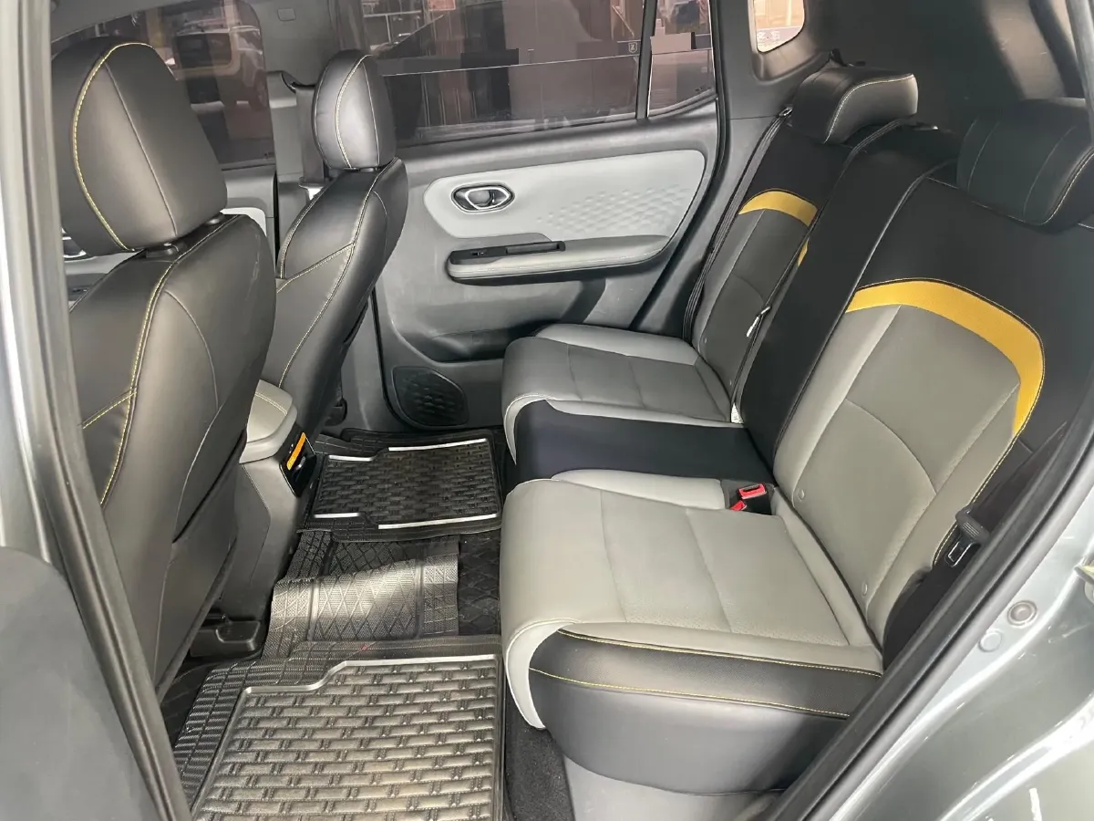 2022 Geely Okavango 1.8T 184HP L4 7DCT,autocango,china used car exporter,china ev exporter,chinese used car exporter,chinese used ev exporter