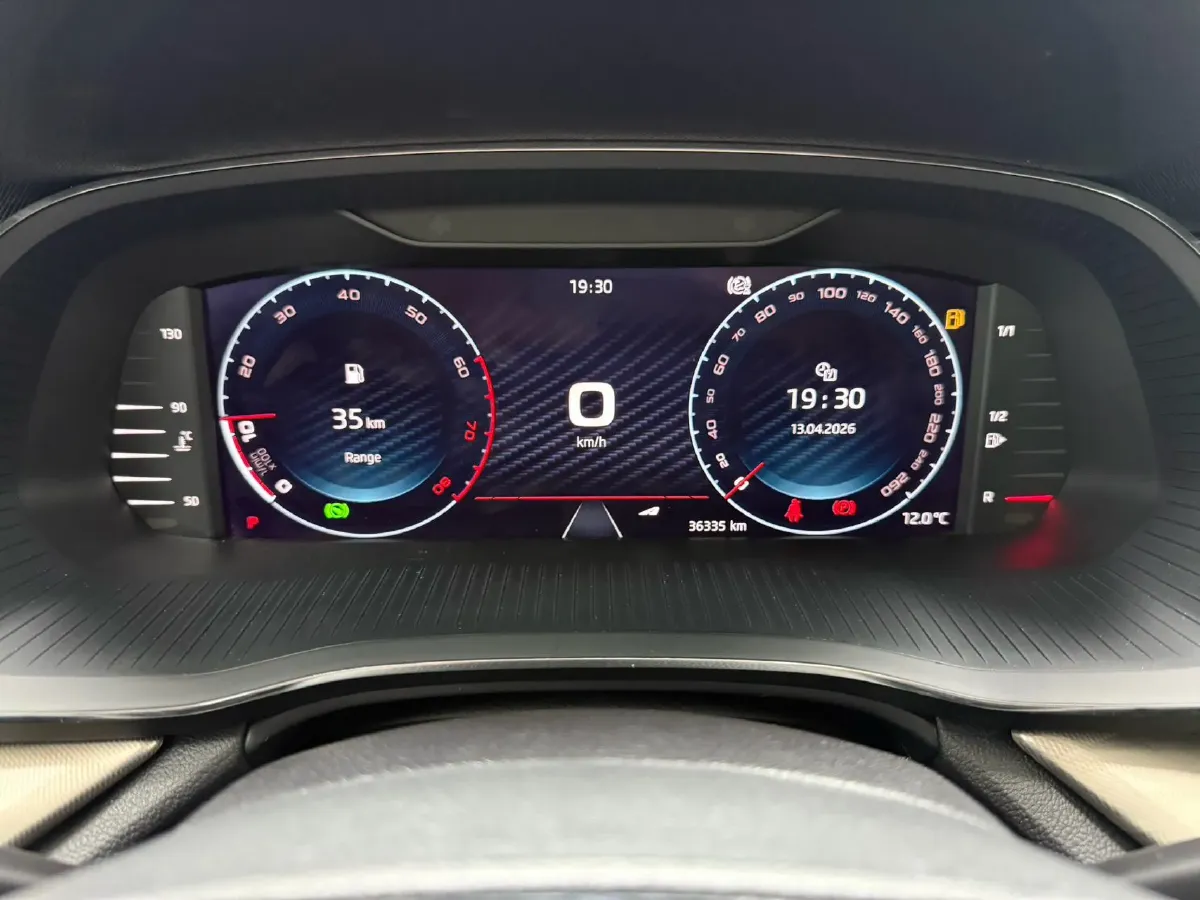 2022 Skoda Octavia 1.4T 150HP L4 7DCT,autocango,china used car exporter,china ev exporter,chinese used car exporter,chinese used ev exporter