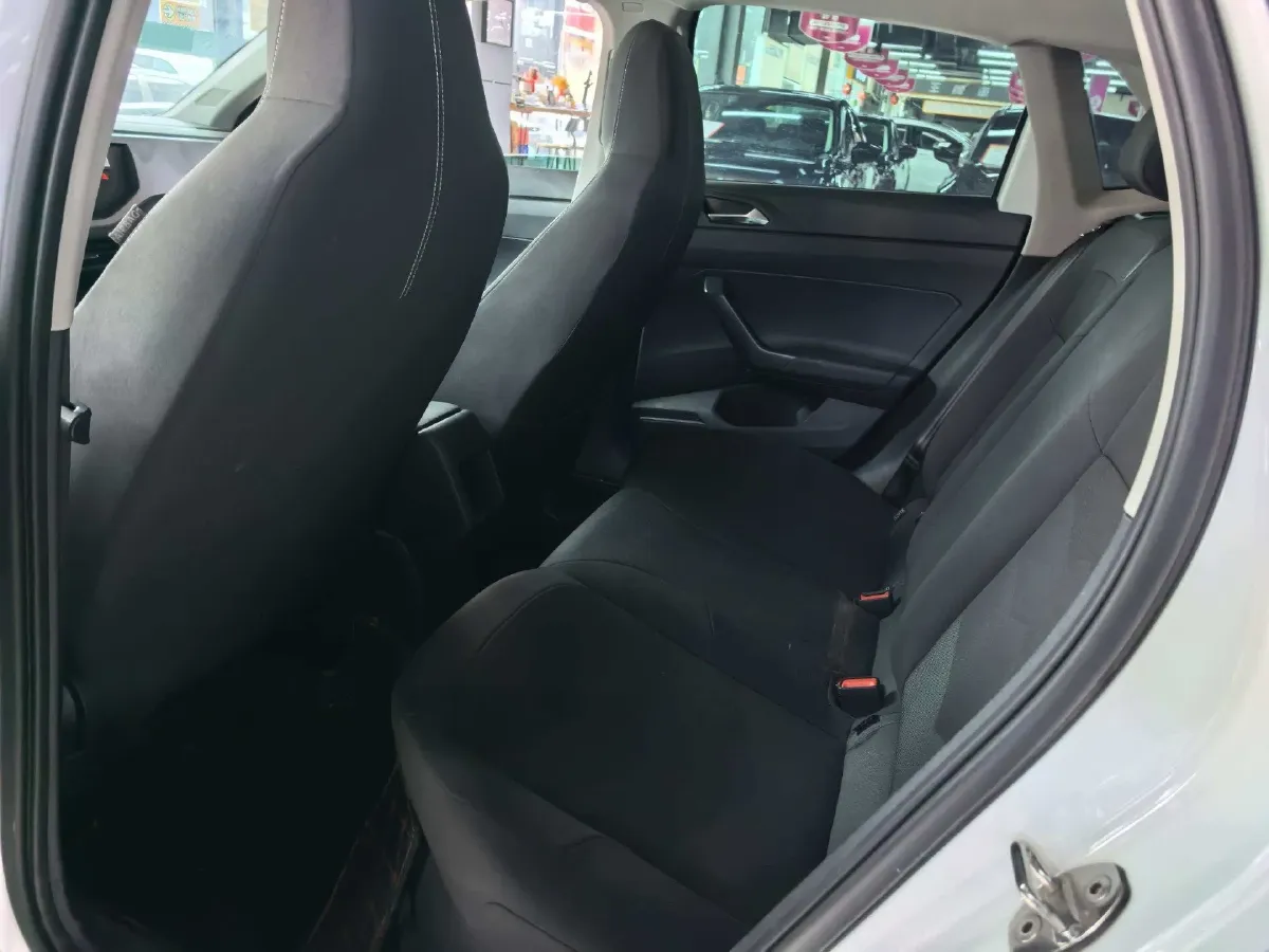 2019 Volkswagen Polo 1.5L 113HP L4 6AT,autocango,china used car exporter,china ev exporter,chinese used car exporter,chinese used ev exporter