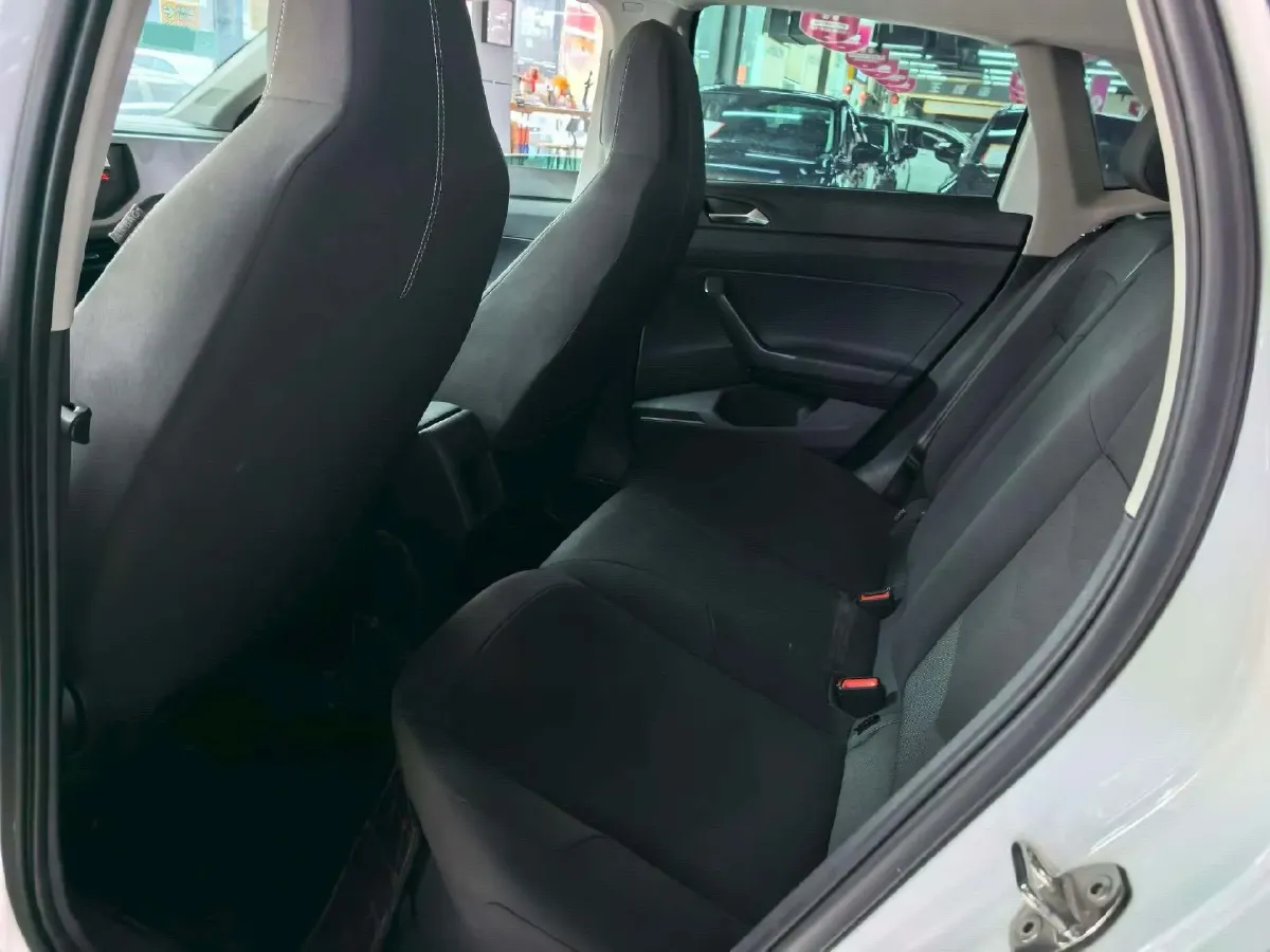 2019 Volkswagen Polo 1.5L 113HP L4 6AT,autocango,china used car exporter,china ev exporter,chinese used car exporter,chinese used ev exporter