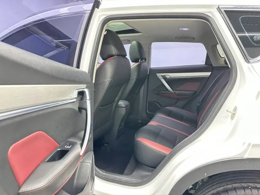 2021 Geely Coolray 1.4T 141HP L4 6DCT,autocango,china used car exporter,china ev exporter,chinese used car exporter,chinese used ev exporter