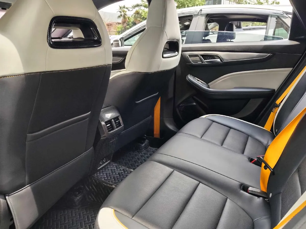 2020 MG MG6 1.5T 181HP L4 7DCT,autocango,china used car exporter,china ev exporter,chinese used car exporter,chinese used ev exporter