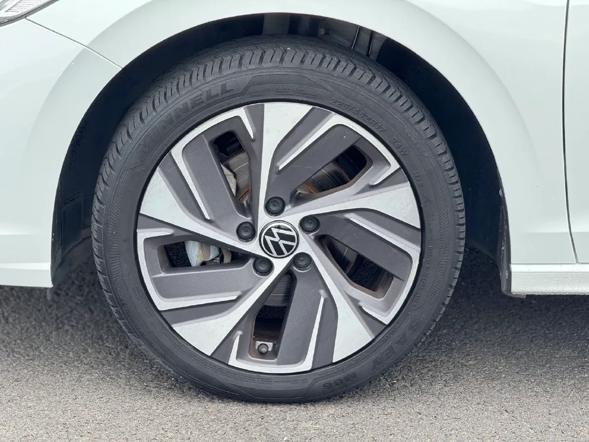 2023 Volkswagen Bora 1.5T 160HP L4 7DCT,autocango,china used car exporter,china ev exporter,chinese used car exporter,chinese used ev exporter