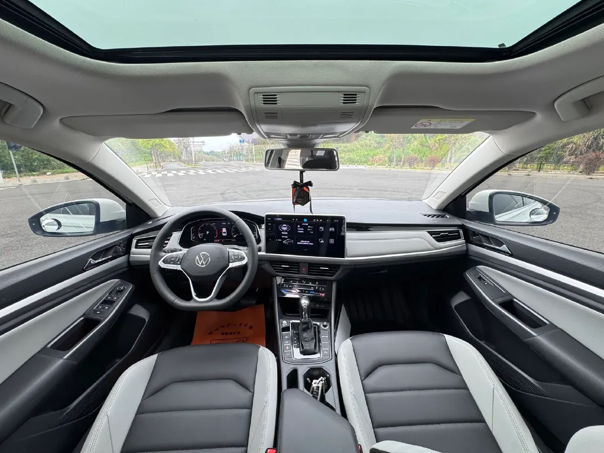 2023 Volkswagen Bora 1.5T 160HP L4 7DCT,autocango,china used car exporter,china ev exporter,chinese used car exporter,chinese used ev exporter