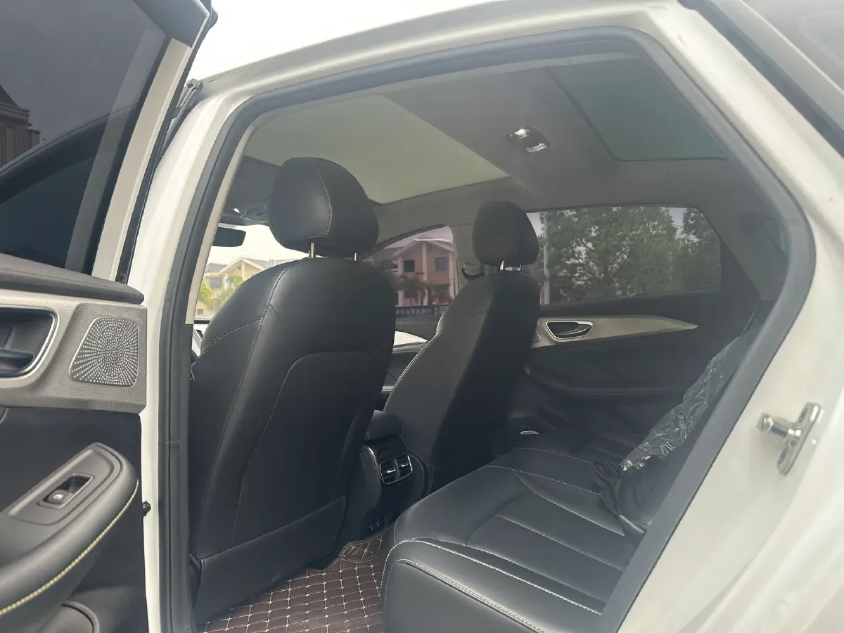 2024 JMC DaDao 2.3T 177HP L4 8AT,autocango,china used car exporter,china ev exporter,chinese used car exporter,chinese used ev exporter