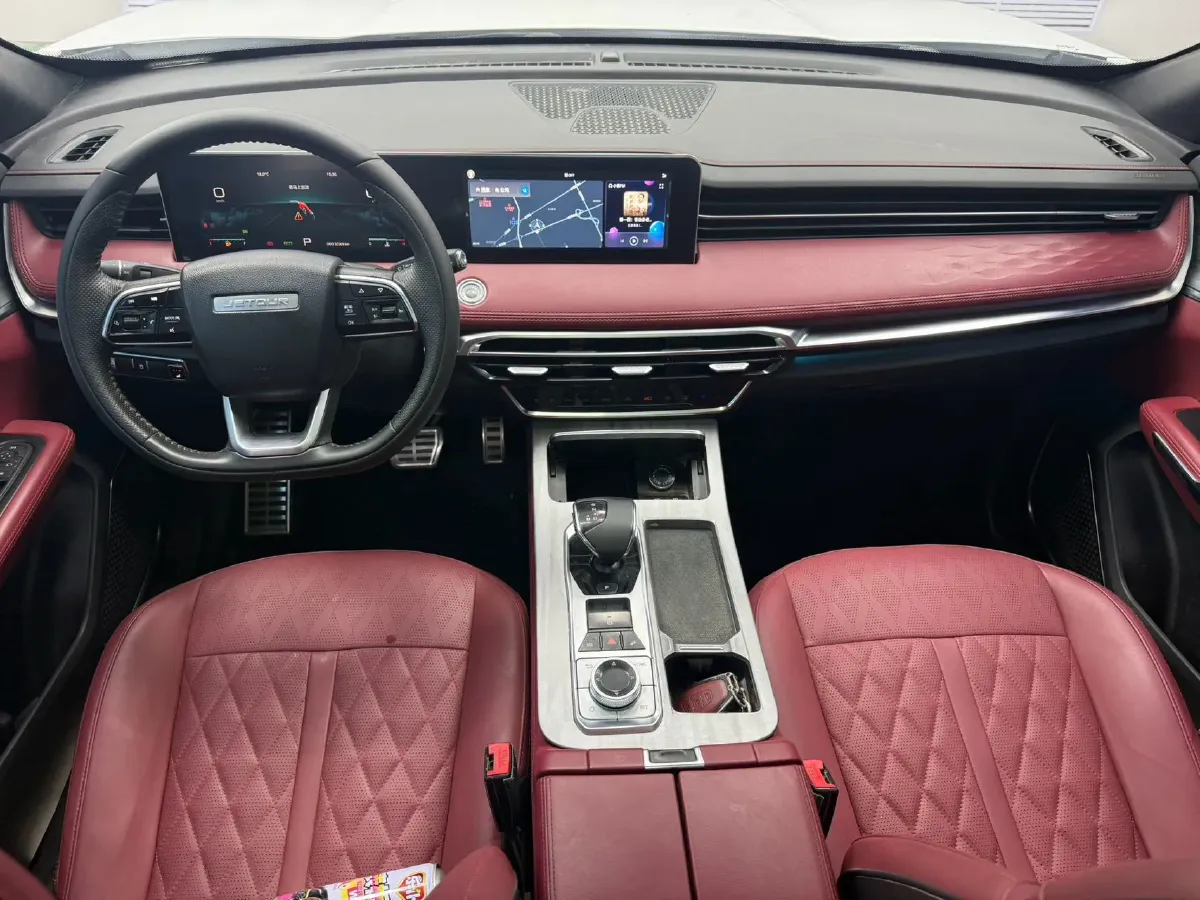 2023 ChangAn Oshan X7 Plus 1.5T 188HP L4 7DCT,autocango,china used car exporter,china ev exporter,chinese used car exporter,chinese used ev exporter