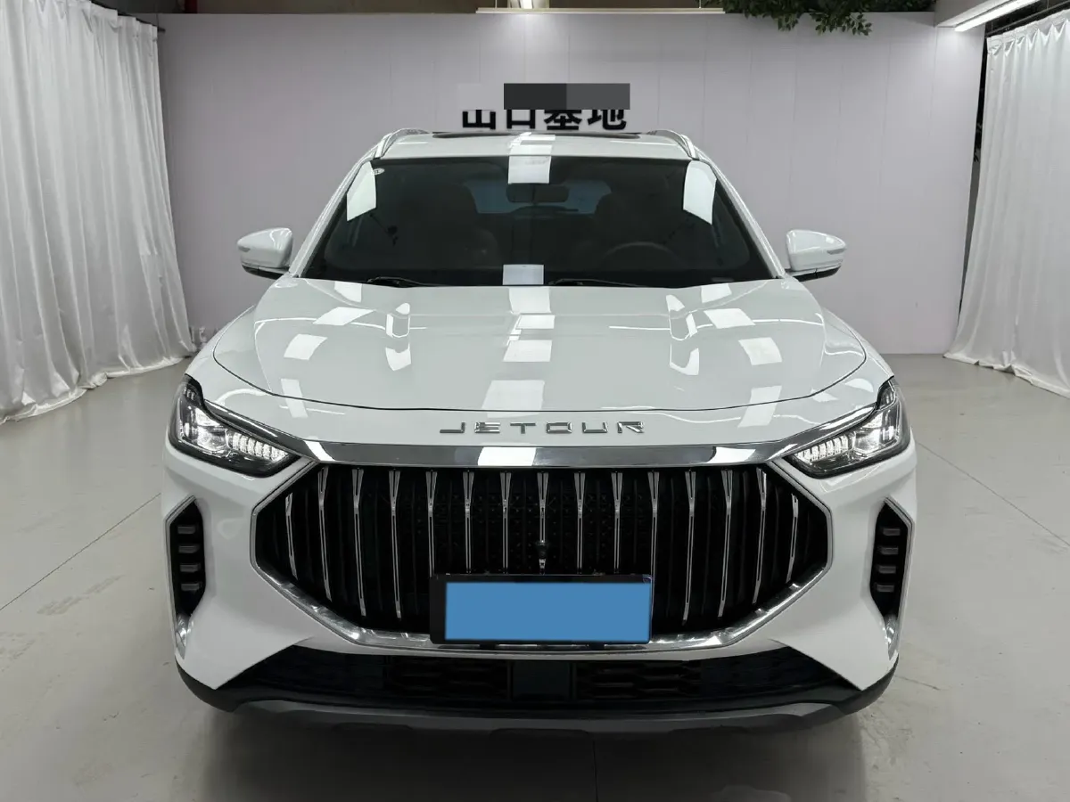 2023 ChangAn Oshan X7 Plus 1.5T 188HP L4 7DCT,autocango,china used car exporter,china ev exporter,chinese used car exporter,chinese used ev exporter