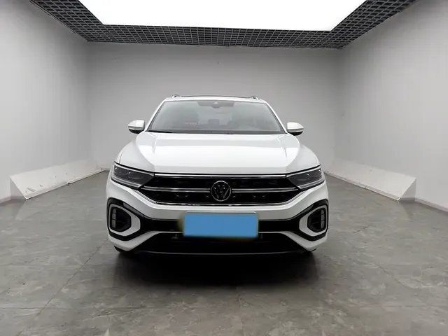 2024 Volkswagen T-Roc 1.4T 150HP L4 7DCT,autocango,china used car exporter,china ev exporter,chinese used car exporter,chinese used ev exporter
