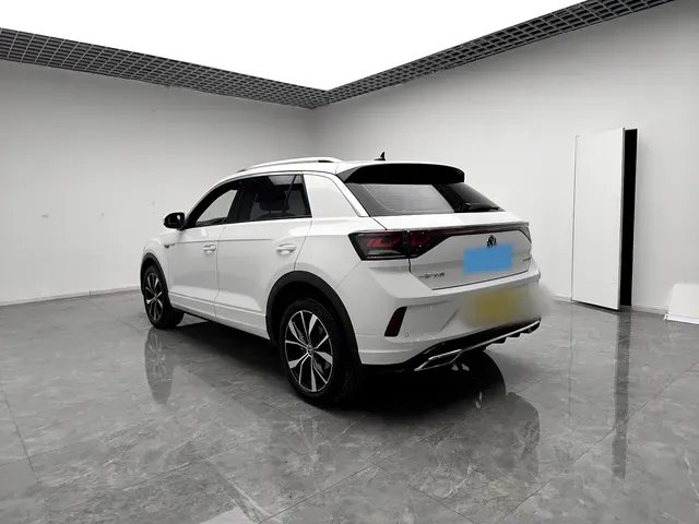 2024 Volkswagen T-Roc 1.4T 150HP L4 7DCT,autocango,china used car exporter,china ev exporter,chinese used car exporter,chinese used ev exporter