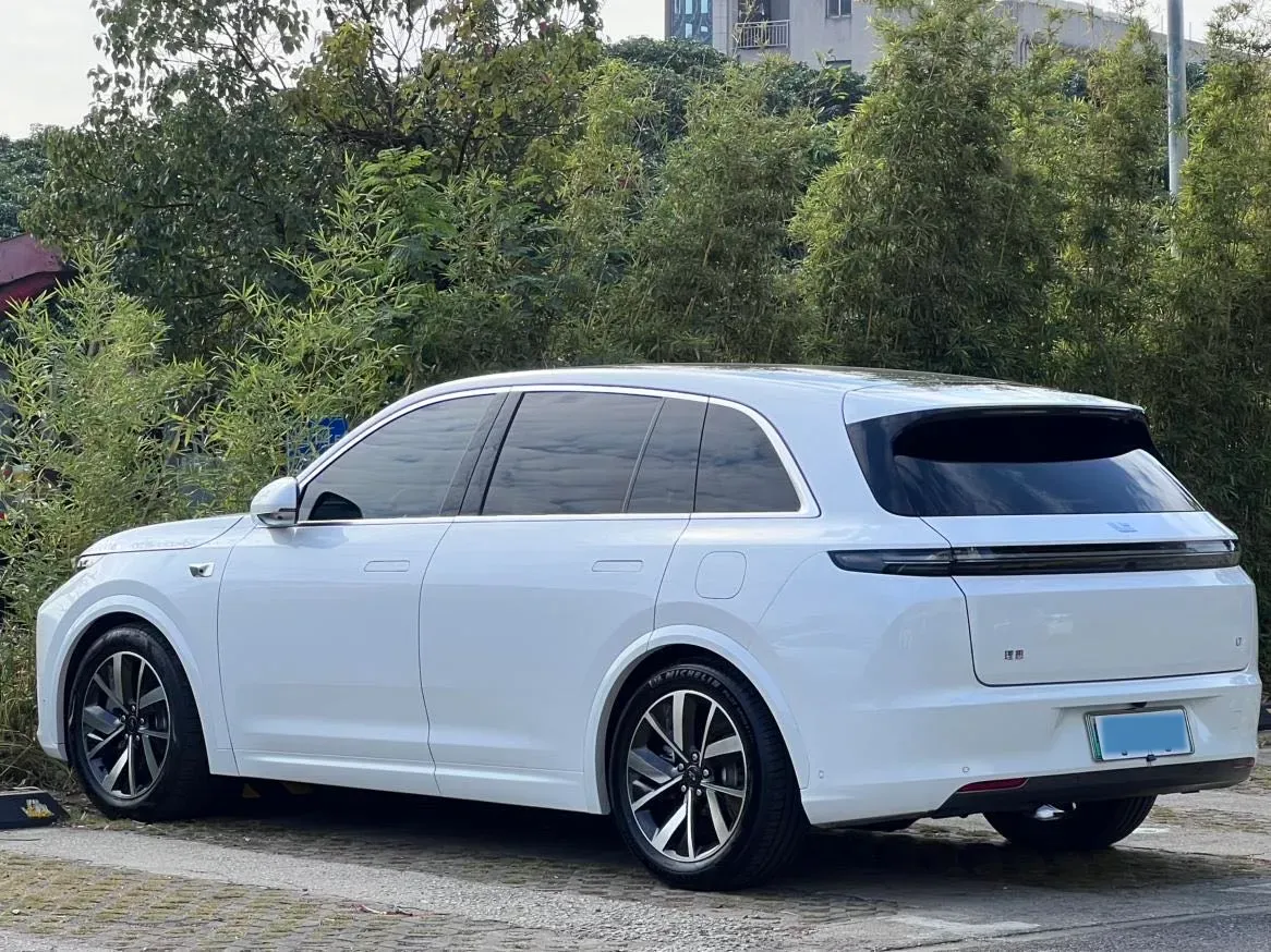 2023 Li L7 Range Extended 154HP REEV 40.9KWH,autocango,china used car exporter,china ev exporter,chinese used car exporter,chinese used ev exporter