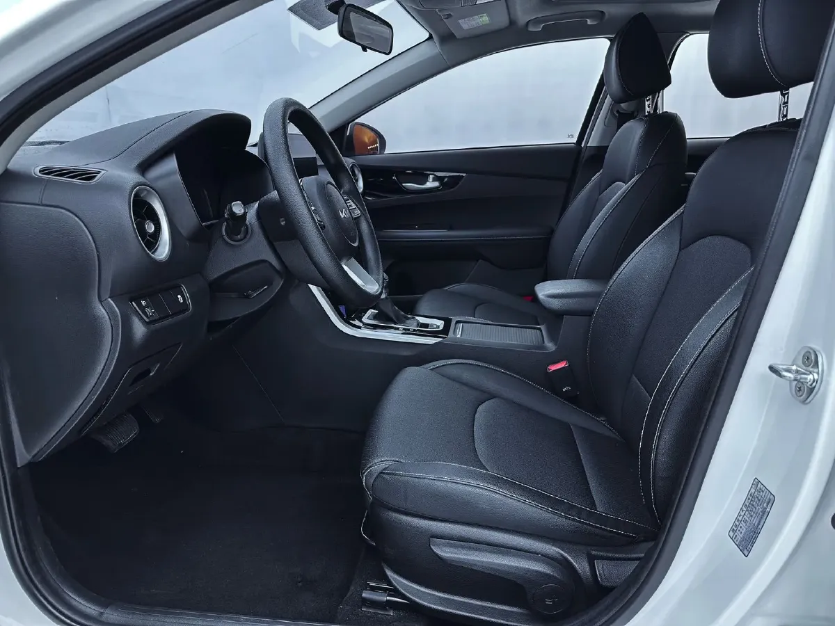 2021 Kia K3 1.5L 115HP L4 CVT,autocango,china used car exporter,china ev exporter,chinese used car exporter,chinese used ev exporter