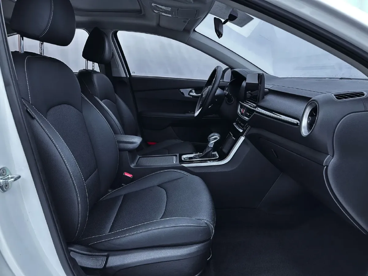 2021 Kia K3 1.5L 115HP L4 CVT,autocango,china used car exporter,china ev exporter,chinese used car exporter,chinese used ev exporter