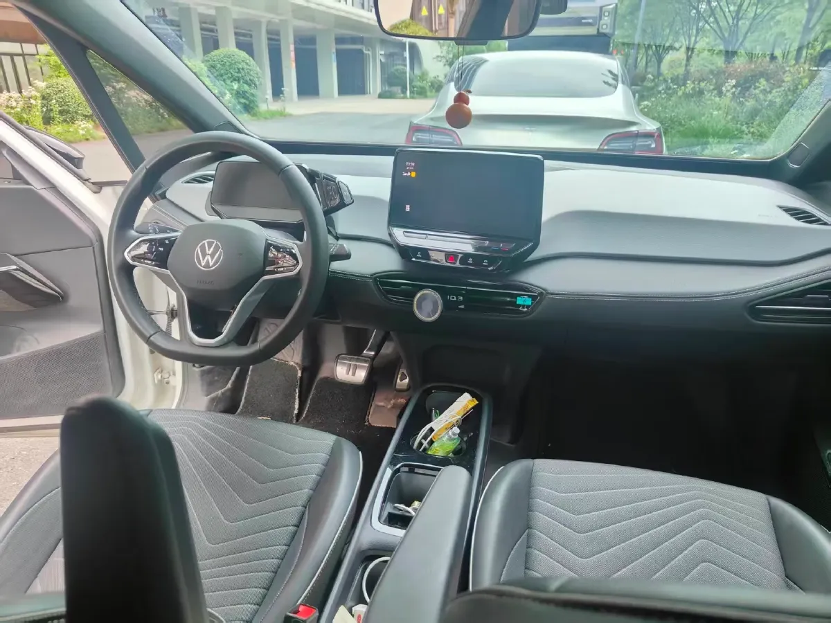2024 Volkswagen ID.3 BEV 52.8KWH,autocango,china used car exporter,china ev exporter,chinese used car exporter,chinese used ev exporter