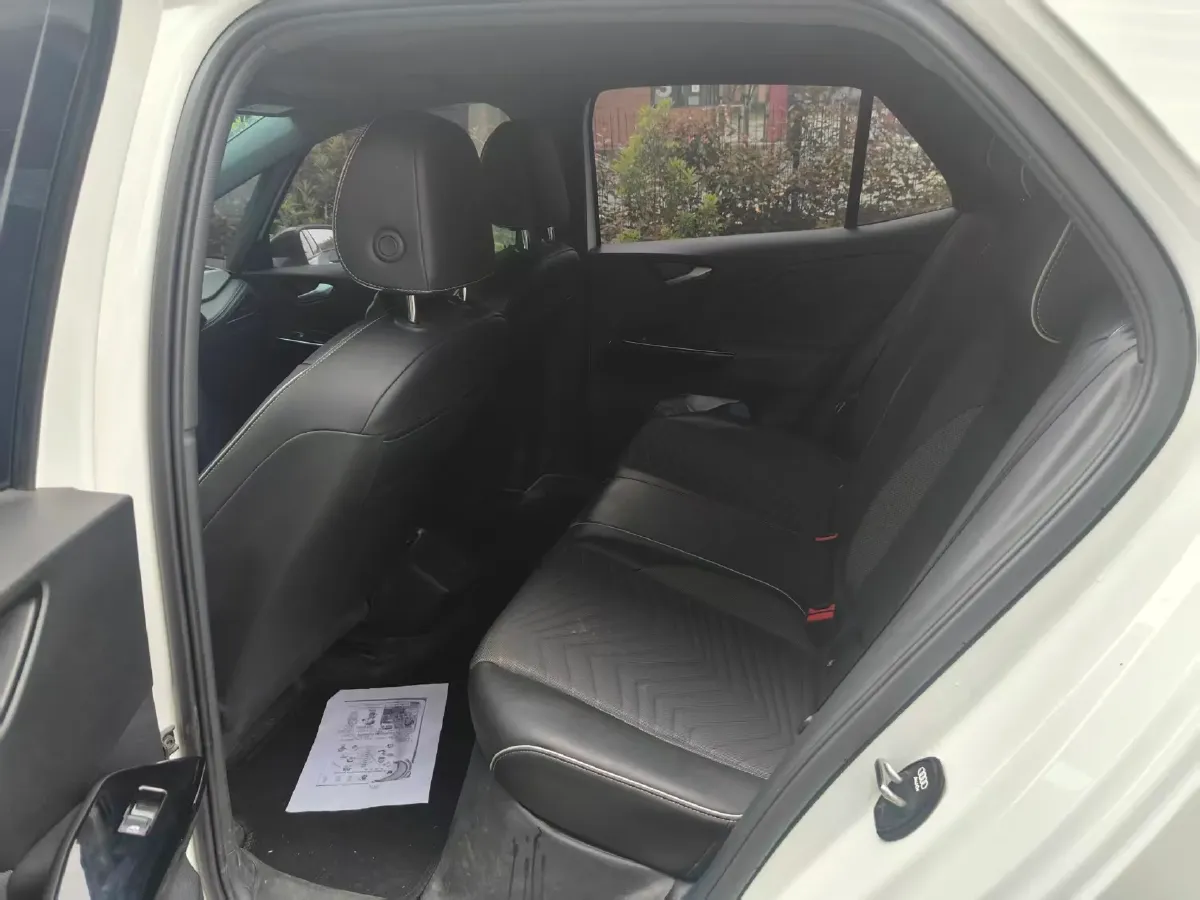 2024 Volkswagen ID.3 BEV 52.8KWH,autocango,china used car exporter,china ev exporter,chinese used car exporter,chinese used ev exporter