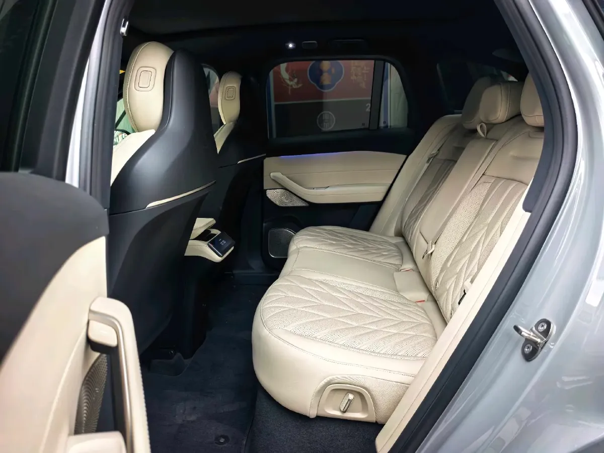 2025 NIO ES6 BEV,autocango,china used car exporter,china ev exporter,chinese used car exporter,chinese used ev exporter