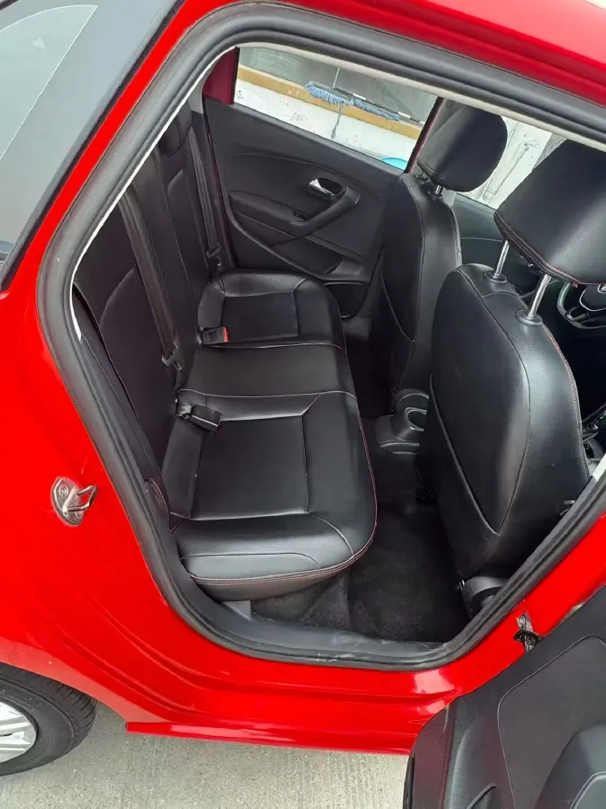 2016 Volkswagen Polo 1.6L 110HP L4 6AT,autocango,china used car exporter,china ev exporter,chinese used car exporter,chinese used ev exporter