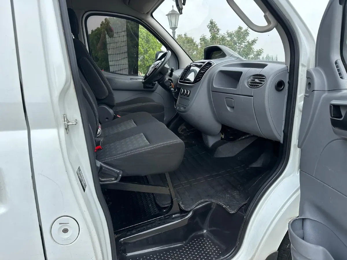 2021 Foton Grand General G9 2.0T 238HP L4 6MT,autocango,china used car exporter,china ev exporter,chinese used car exporter,chinese used ev exporter