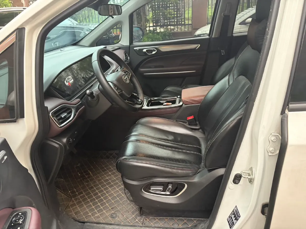 2023 GAC Trumpchi M6 1.5T 177HP L4 7DCT,autocango,china used car exporter,china ev exporter,chinese used car exporter,chinese used ev exporter