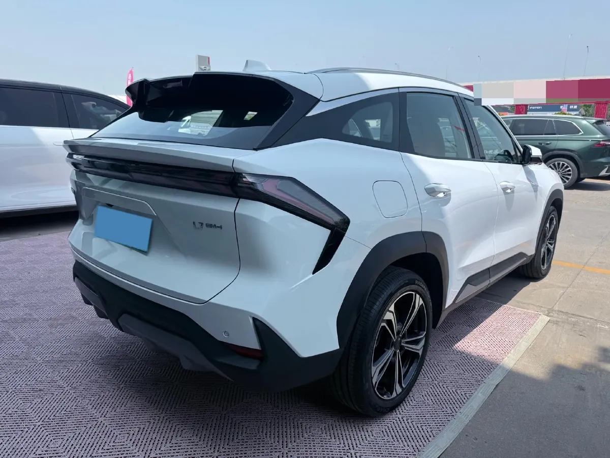 2025 Geely Galaxy L7 1.5L 112HP L4 1DHT PHEV 18.4KWH,autocango,china used car exporter,china ev exporter,chinese used car exporter,chinese used ev exporter