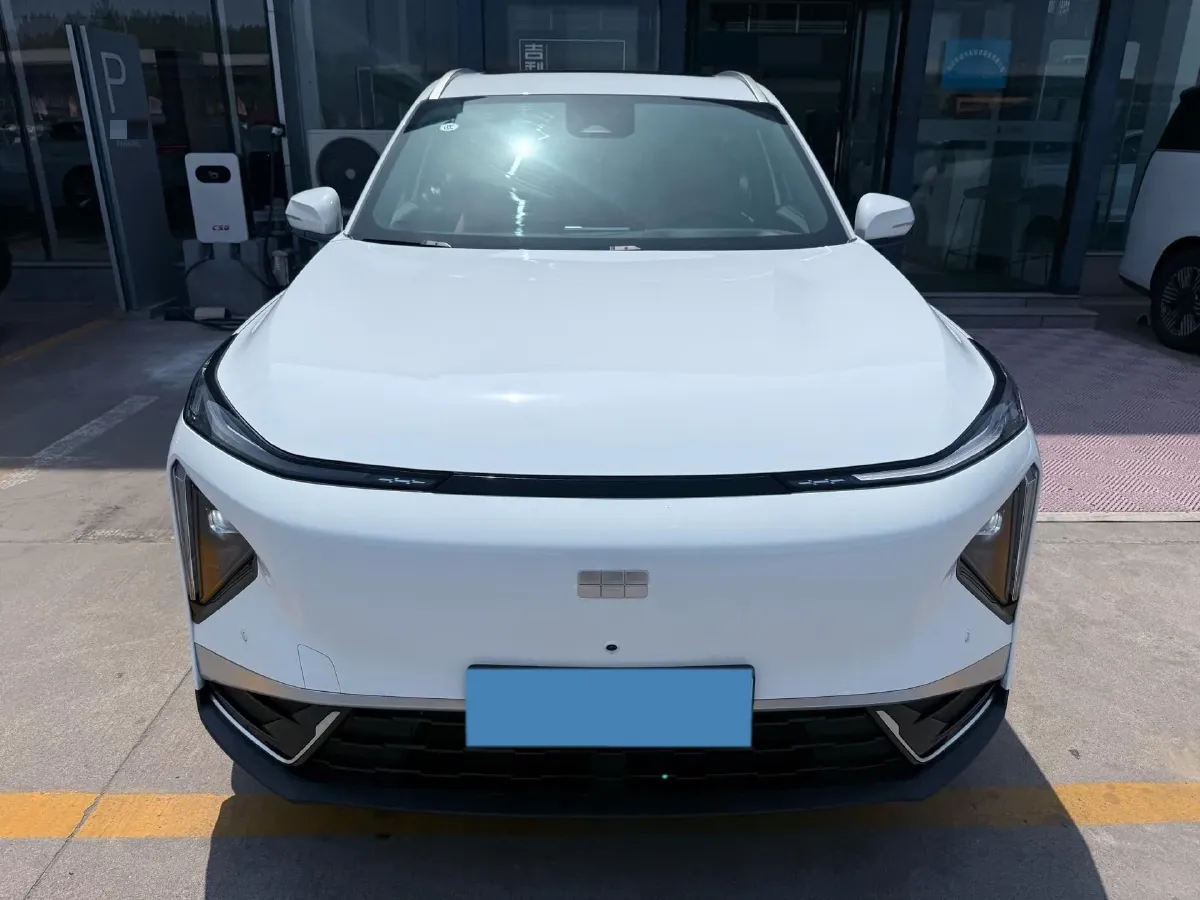 2025 Geely Galaxy L7 1.5L 112HP L4 1DHT PHEV 18.4KWH,autocango,china used car exporter,china ev exporter,chinese used car exporter,chinese used ev exporter