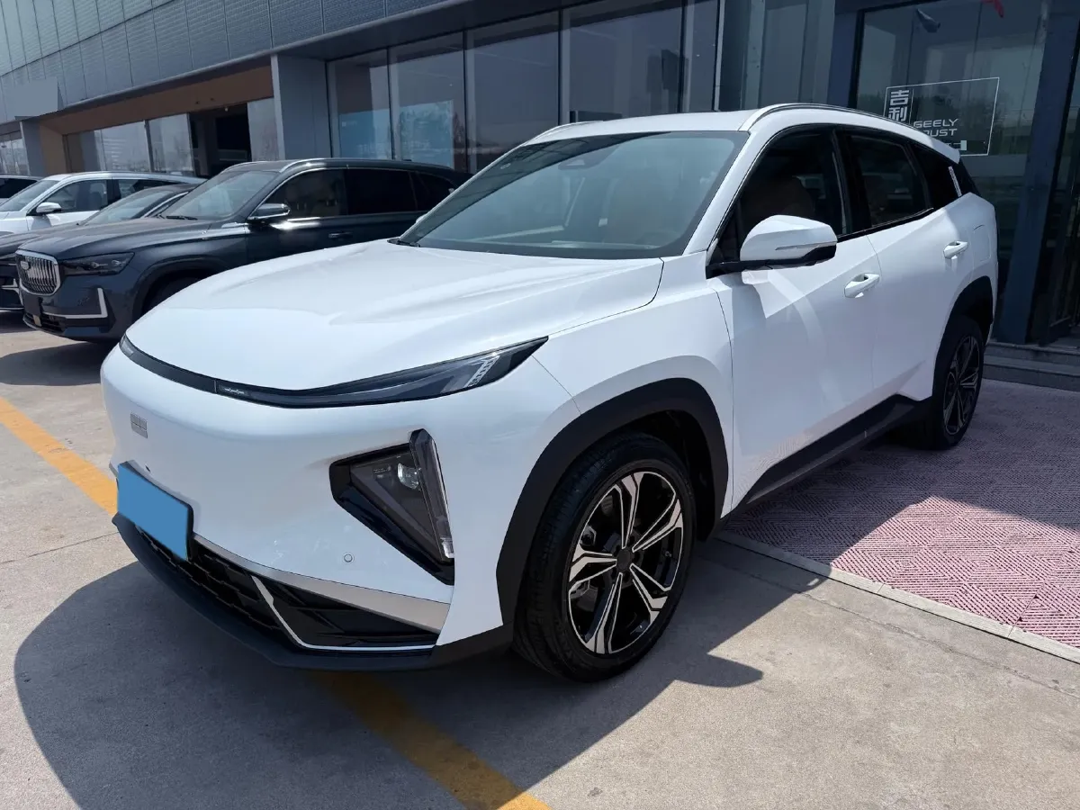 2025 Geely Galaxy L7 1.5L 112HP L4 1DHT PHEV 18.4KWH,autocango,china used car exporter,china ev exporter,chinese used car exporter,chinese used ev exporter